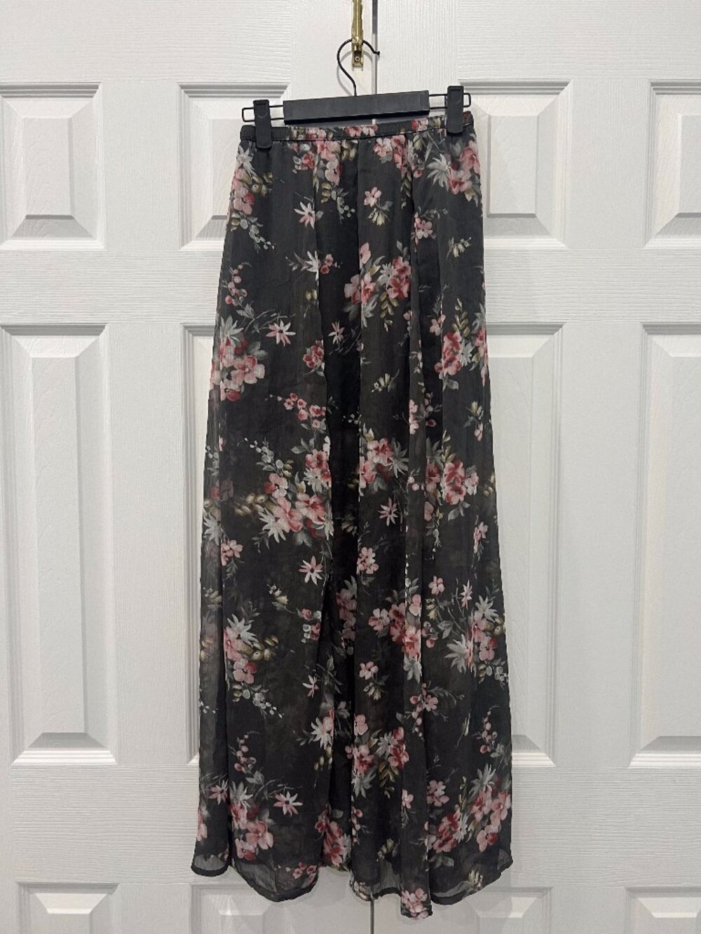 Hollister Grey Floral Maxi Skirt XS